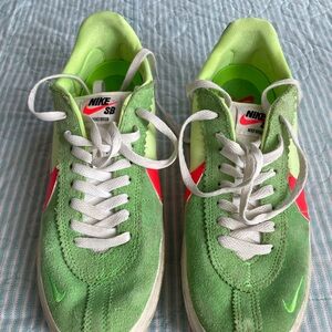 Nike Green and White Sneakers